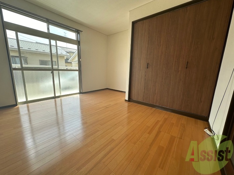 居室・リビング　綺麗なお部屋でゆったりと暮らしましょう。