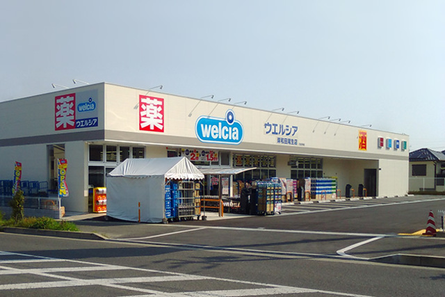 ドラックストア　ウエルシア岸和田尾生店（ドラッグストア）まで720m