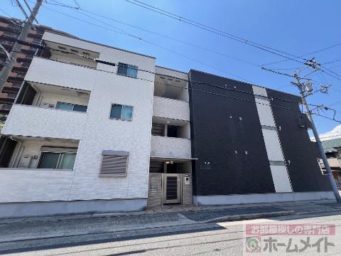 建物外観　外観写真（昼）