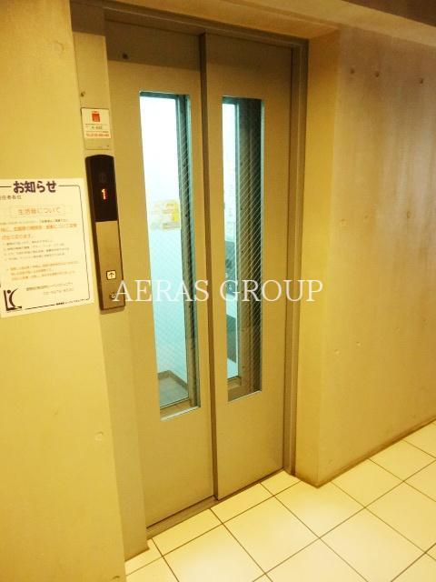 その他　エレベーター付き