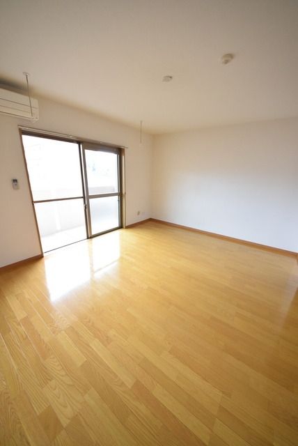 居室・リビング　★お部屋探しはタウンハウジング高幡不動店まで★