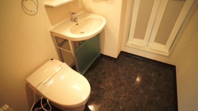 洗面設備　別部屋参考写真