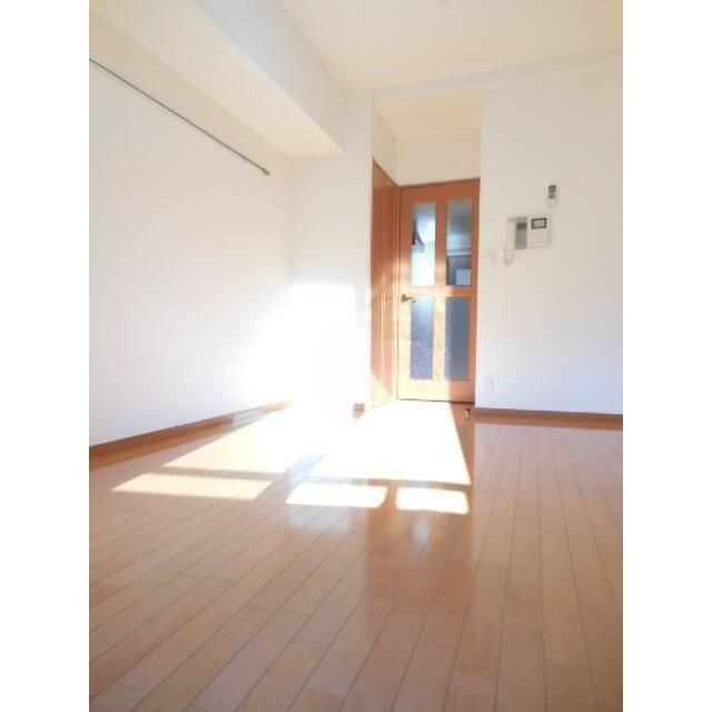 居室・リビング　※別部屋参考写真