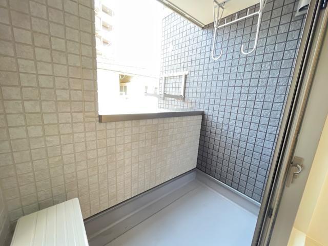 バルコニー　ベランダ