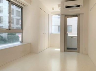 居室・リビング　内観1