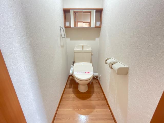 トイレ　シャワー付トイレ