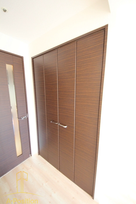 収納　カスタリアタワー肥後橋