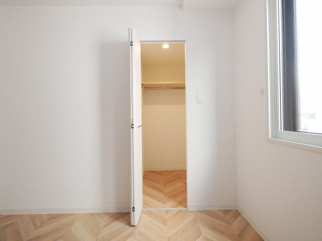 収納　ウォークインクローゼット