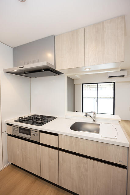 キッチン　※写真は同タイプ住戸です。