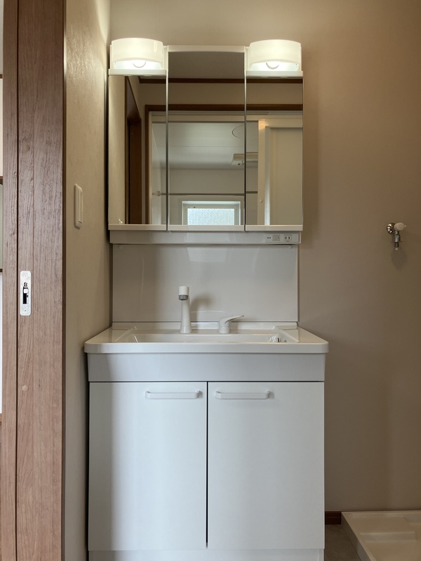 洗面設備　忙しい朝には欠かせない洗面所です♪