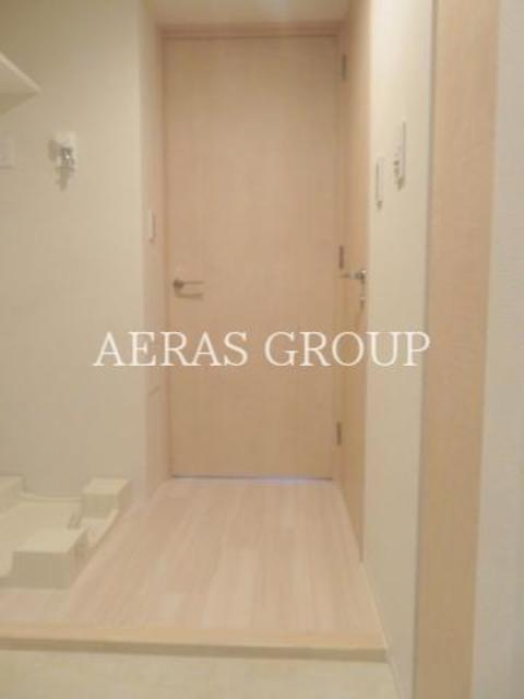 玄関　別部屋同仕様タイプ