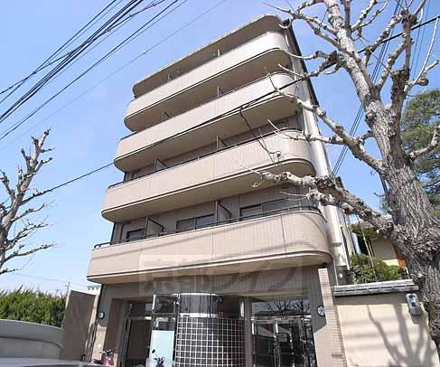 建物外観　シックな外観です。