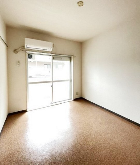 居室・リビング　別部屋同仕様タイプ