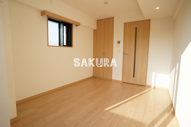 居室・リビング　開放感のあるゆったりとしたお部屋です♪