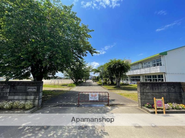 小学校　三股町立三股西小学校（小学校）まで1656m