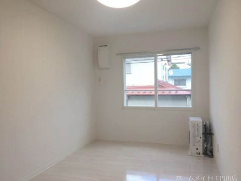 その他部屋・スペース　寝室