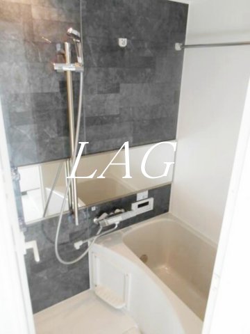 バス・シャワールーム　お風呂です。