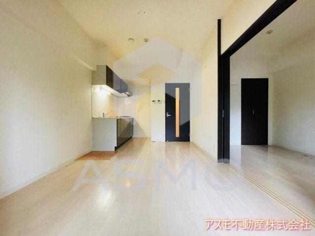 居室・リビング　同マンション別部屋　参考写真