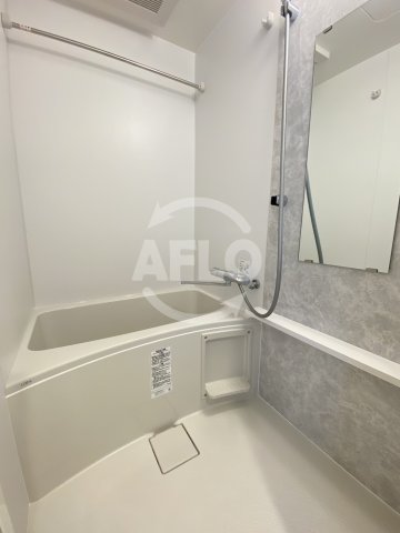 バス・シャワールーム　エスリード大阪フェリス　浴室