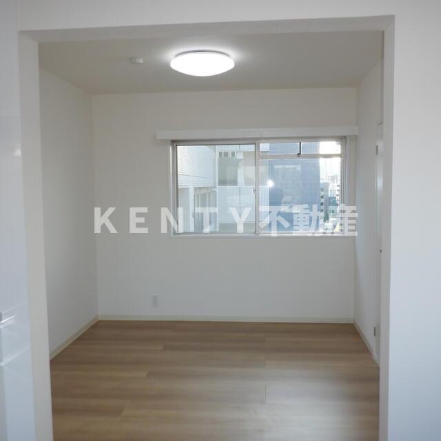 居室・リビング　ゆったりとした居間です