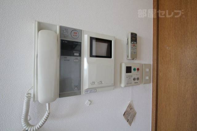 セキュリティ　６０３号室内装写真参照