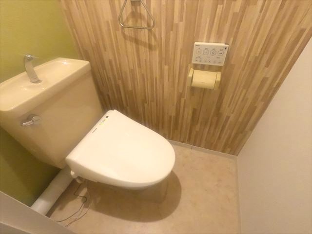 トイレ　ウォシュレット