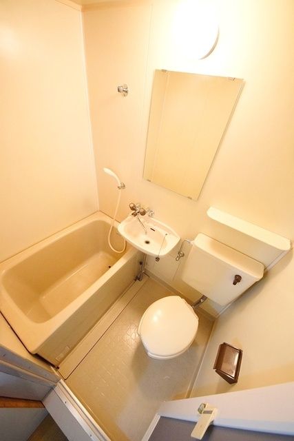 バス・シャワールーム　★お問い合わせはタウンハウジングまで★