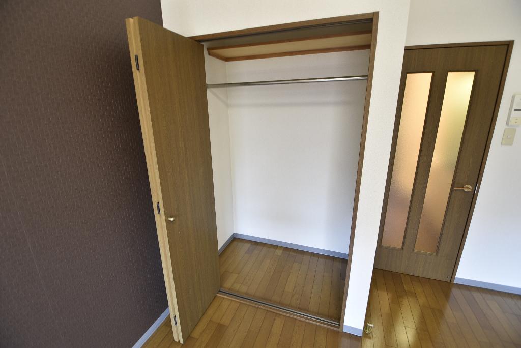 収納　クローゼット