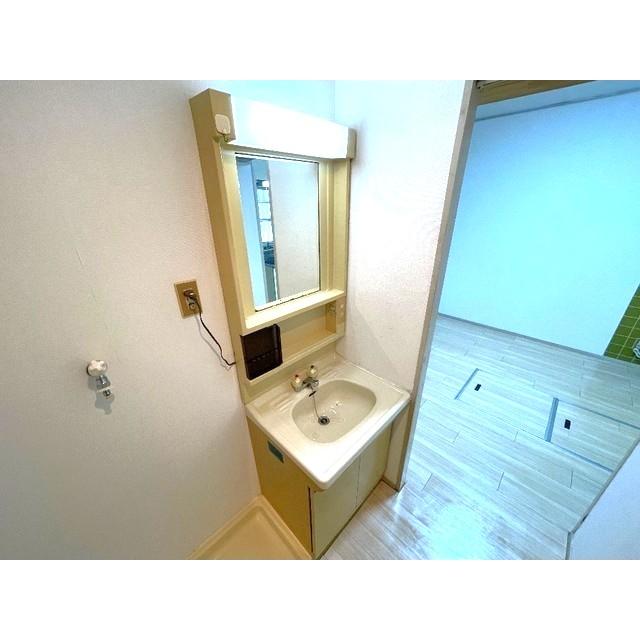 洗面設備　独立洗面化粧台