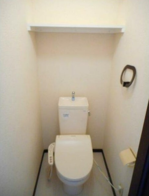 トイレ　※同仕様タイプ