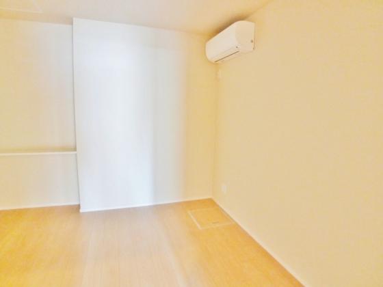 その他設備　エアコンあり室内快適♪