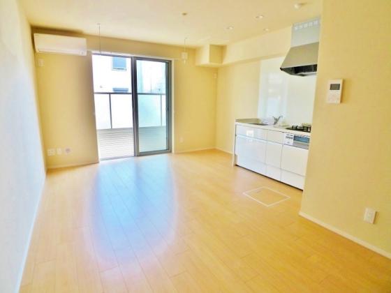 居室・リビング　明るい室内です♪