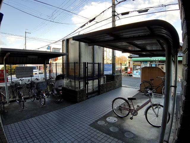 京阪交野線 交野市駅 徒歩11分 3階建 築23年の外観写真