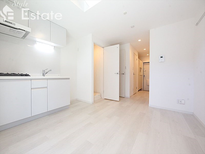 居室・リビング　内装