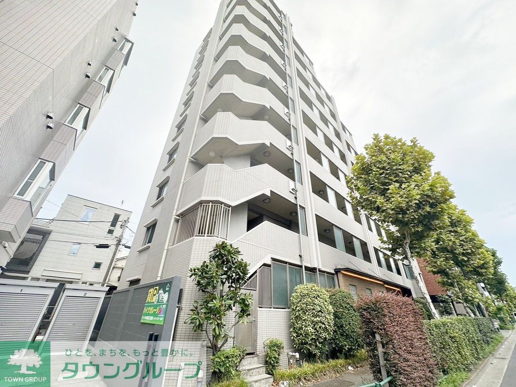 建物外観　お問い合わせは03-3317-3300まで。