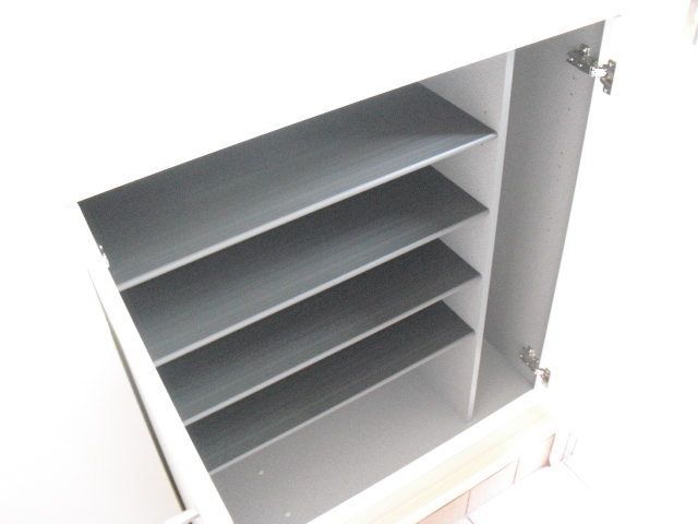 その他設備　下駄箱もゆったり☆