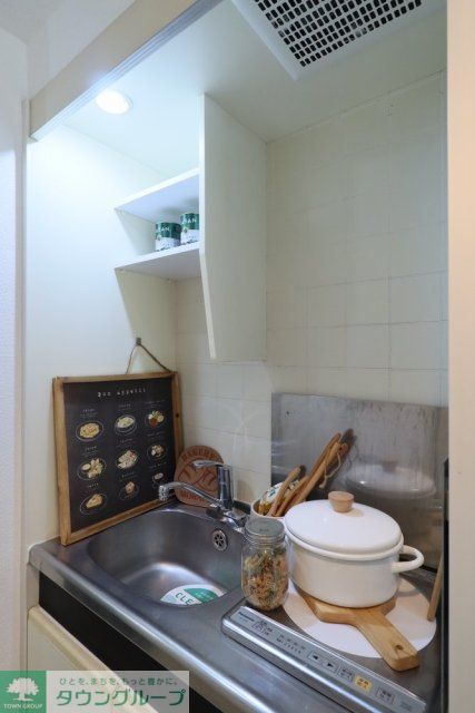 キッチン　家具・小物はイメージです