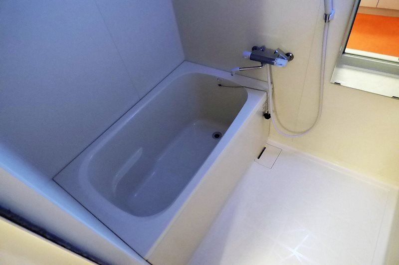 バス・シャワールーム　バス