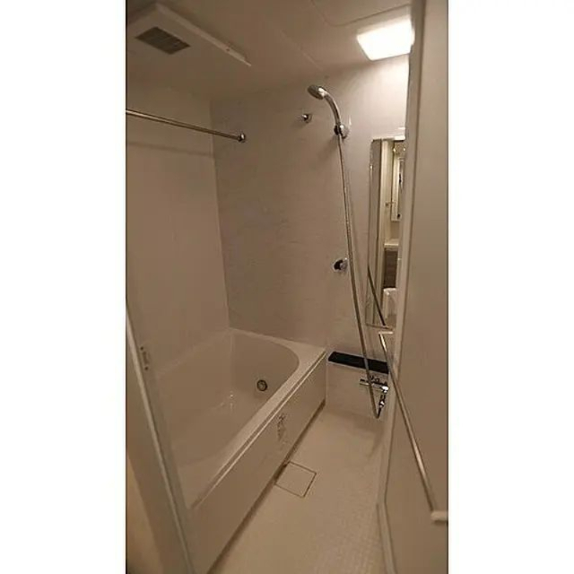 バス・シャワールーム　別部屋参考写真