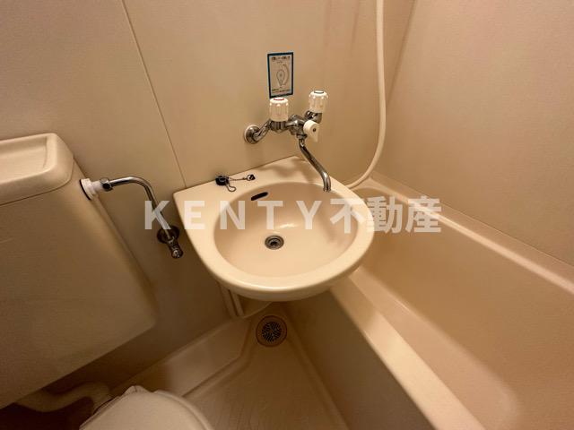 洗面設備　広い洗面スペース