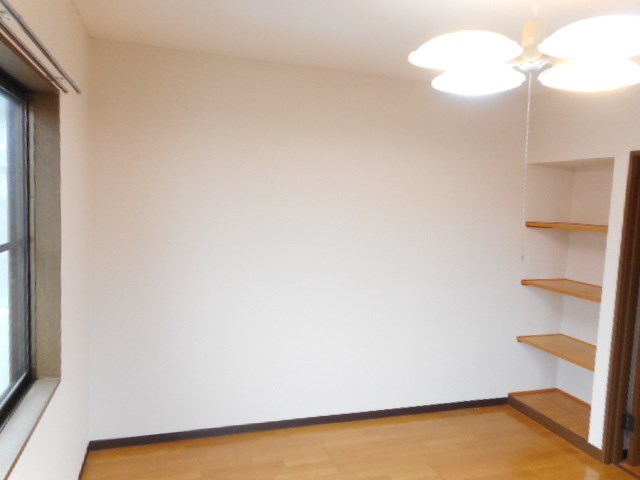 居室・リビング　洋室※他号室の参考写真となります