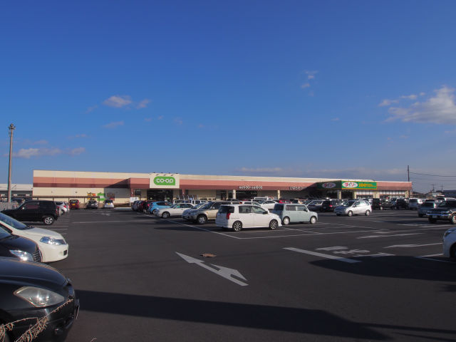 スーパー　コープ水戸店（スーパー）まで805m