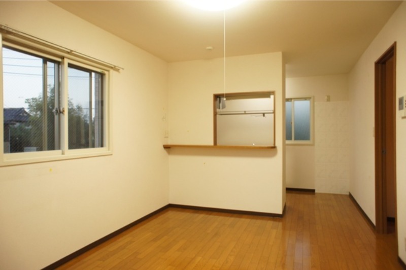 居室・リビング　図面と現状に相違がある場合には現状を優先