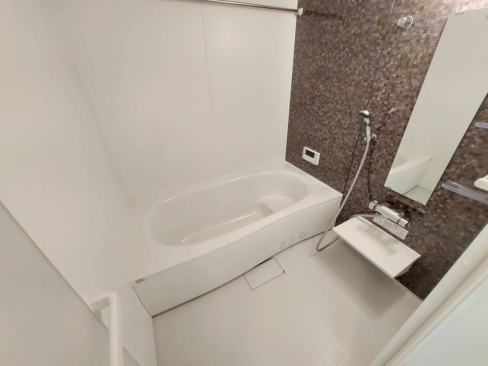 バス・シャワールーム　浴室