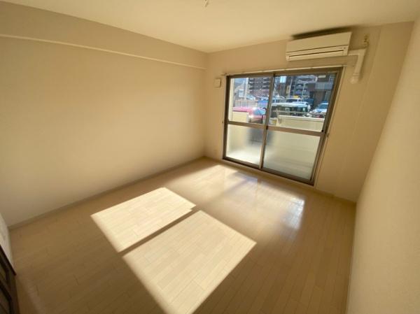 居室・リビング　同仕様写真