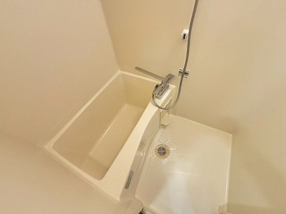 バス・シャワールーム　※他部屋の写真を使用しております。