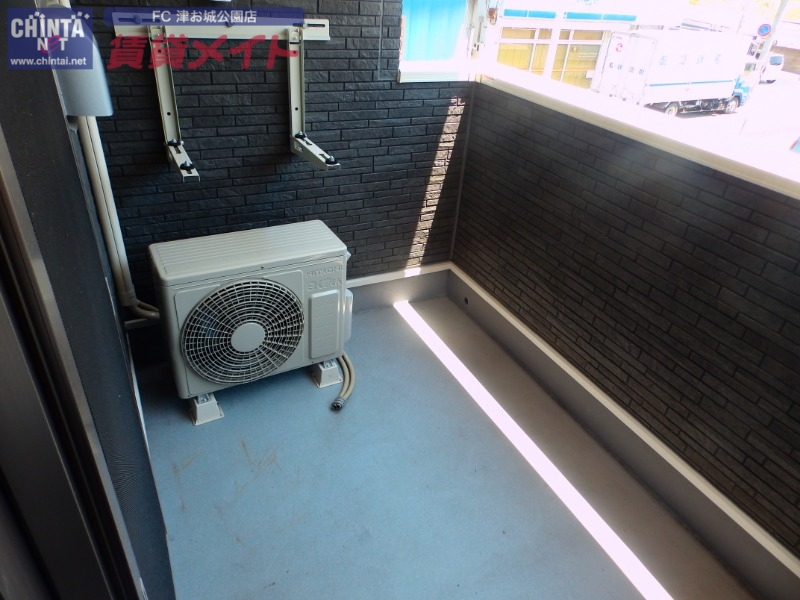 バルコニー　同型タイプ画像