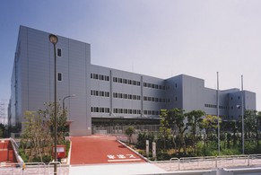 郵便局　東京国際郵便局（郵便局）まで912m