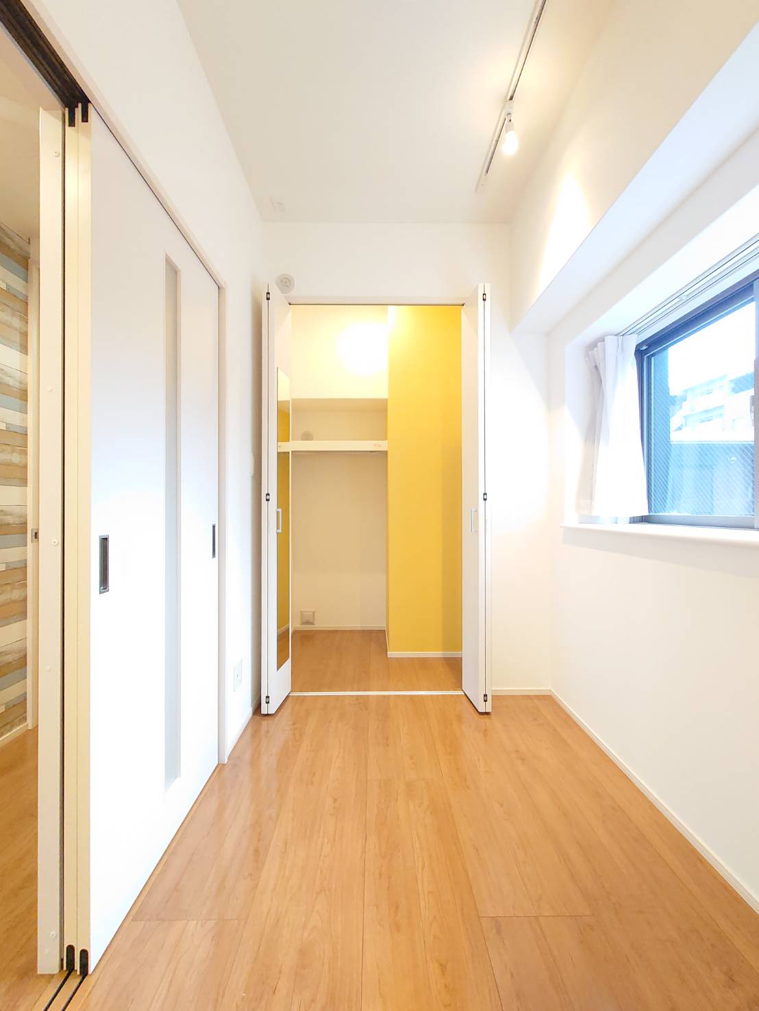 収納　大容量ウォークインクローゼット