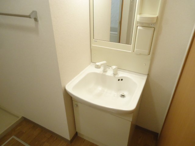 洗面設備　洗髪洗面化粧台